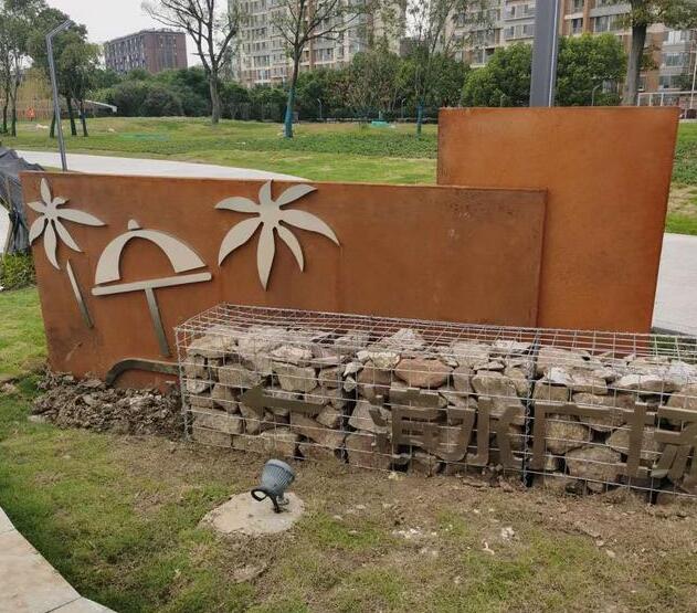 玉林锈钢板挡土墙