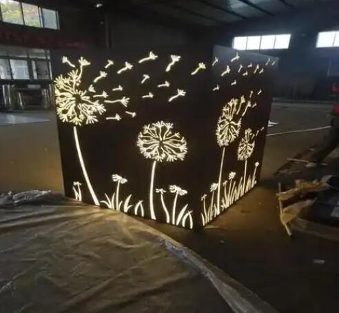 玉林耐候钢灯箱